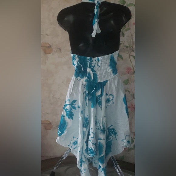 Womans Summer Turquoise White Tropical dress NWT - Picture 2 of 2